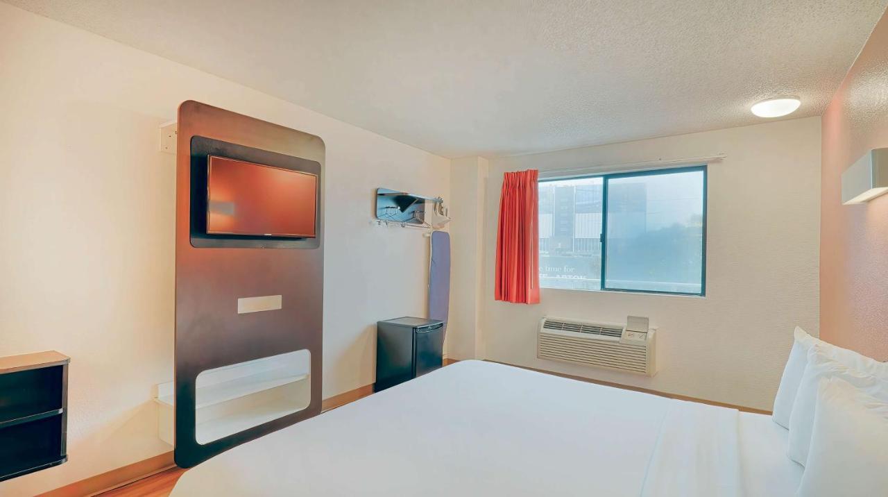 Suites Los Angeles Ca Los Angeles Lax Inglewood Exterior photo